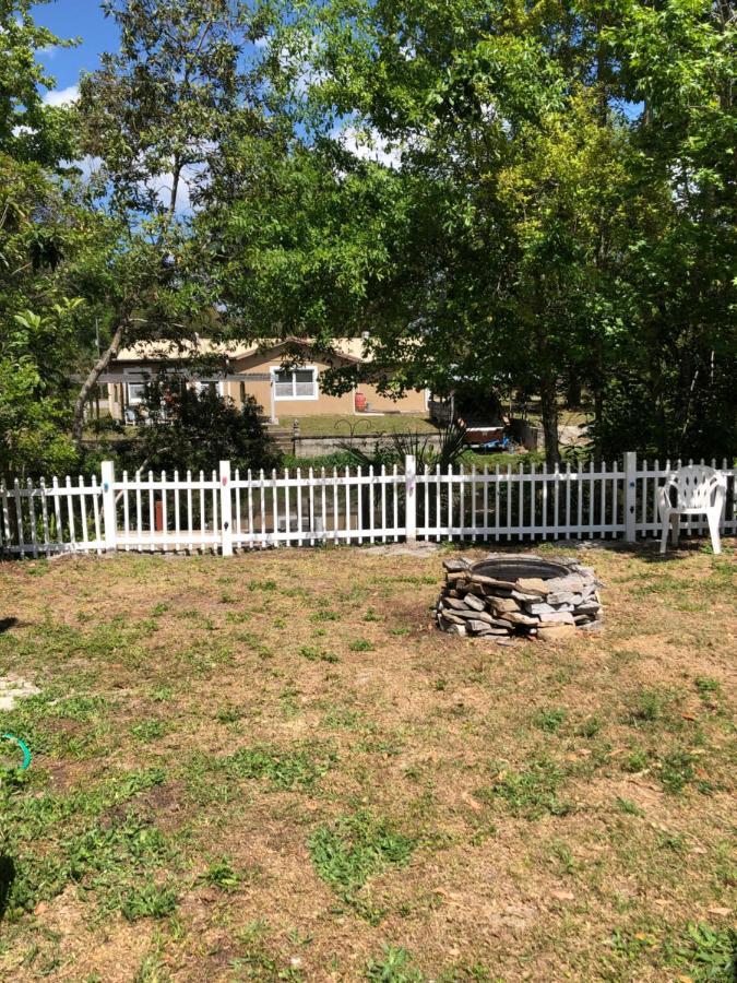 Cozy Cottage River House Weeki Wachee Exterior foto